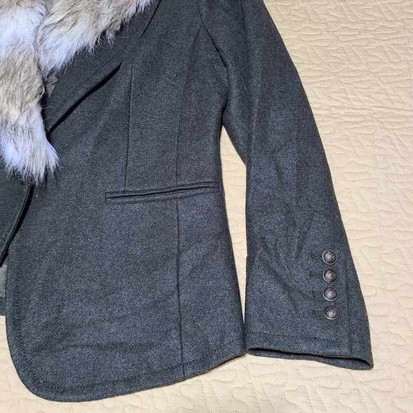 Loft Ann Taylor Blazer with faux fur removable collar wool blend jacket size 10p - Picture 5 of 16